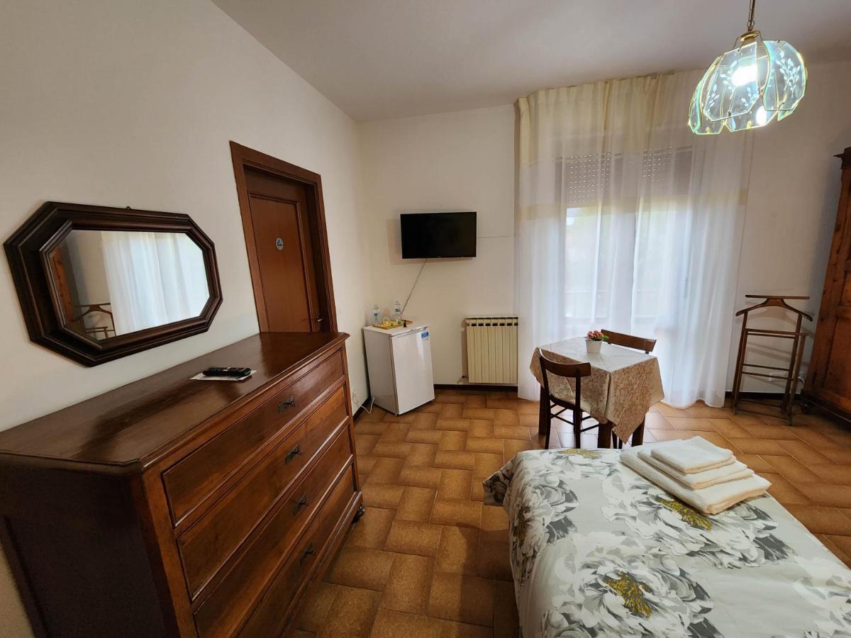 Gold B&B Ravarino Exteriér fotografie