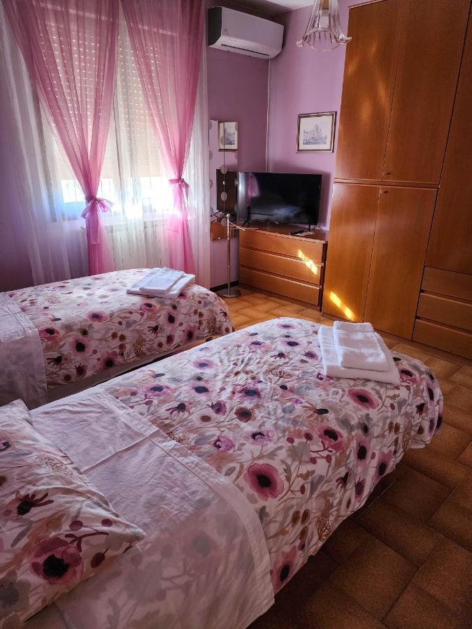 Gold B&B Ravarino Exteriér fotografie