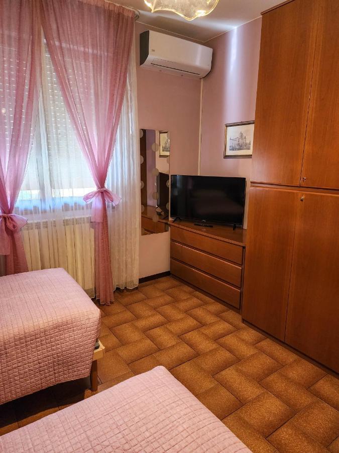 Gold B&B Ravarino Exteriér fotografie