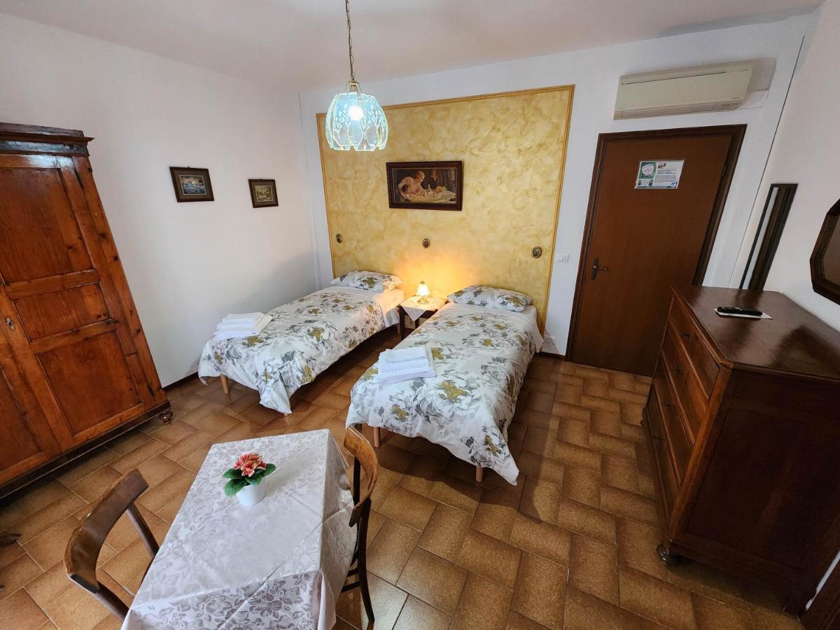 Gold B&B Ravarino Exteriér fotografie